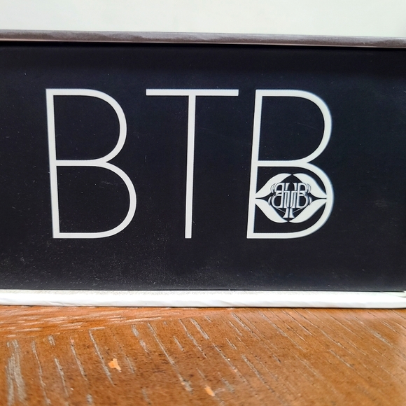 Precision Ceramic Straightener - Picture 5 of 7